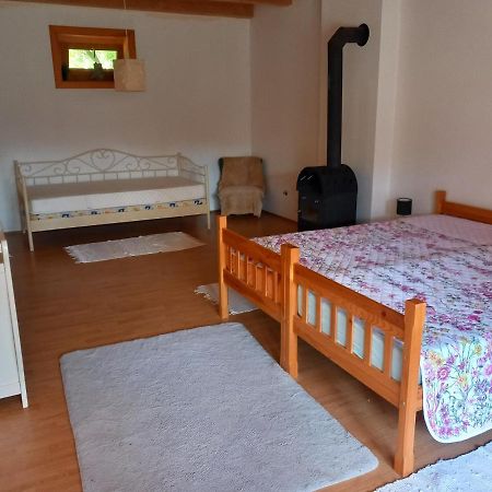 H&H Vendeghaz Apartment Balatonbereny Exterior photo