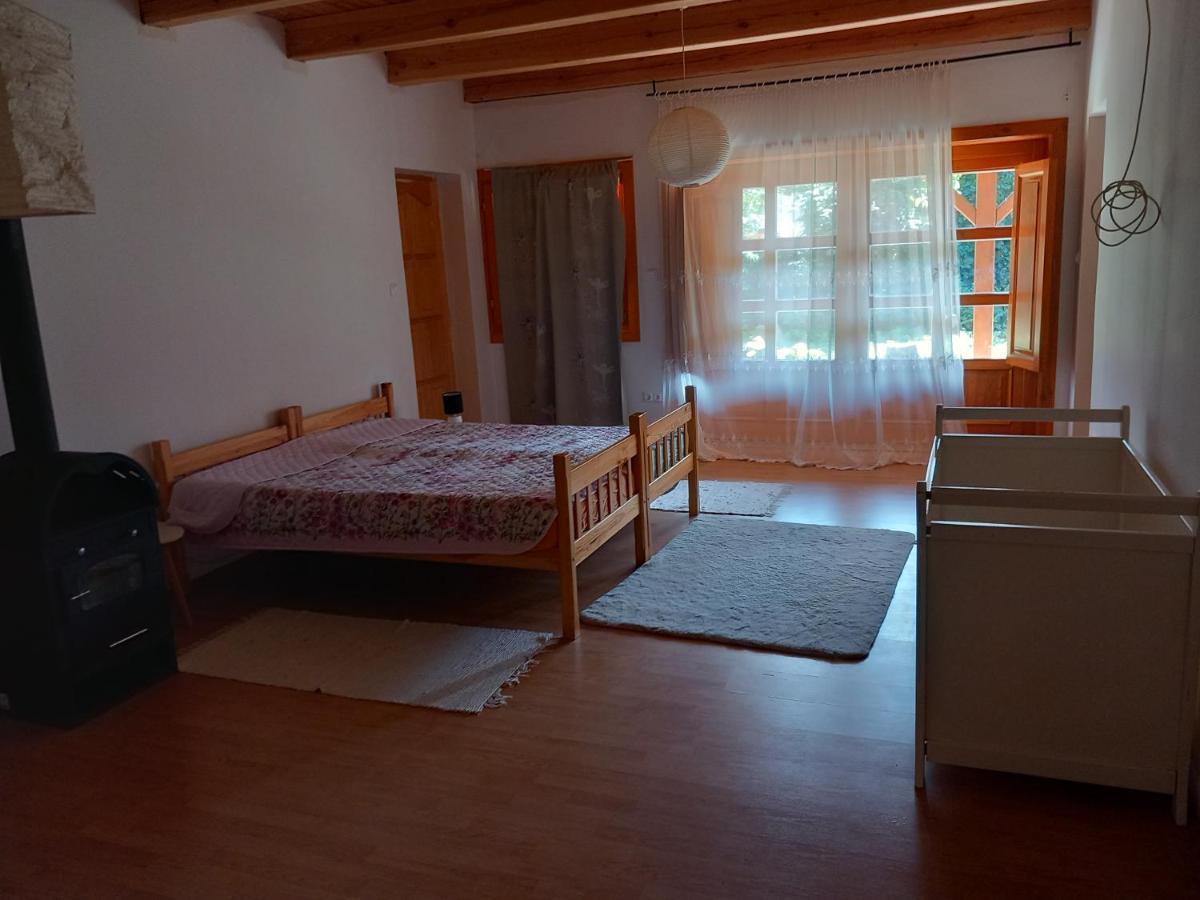 H&H Vendeghaz Apartment Balatonbereny Exterior photo